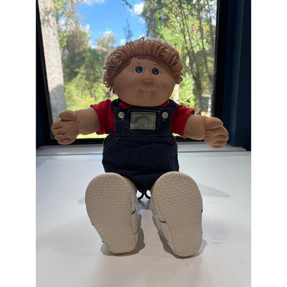 Cabbage Patch Kid Boy Doll Vtg 1980s Coleco Blond Blue Eyes Orig Outfit & Diaper - Picture 1 of 9